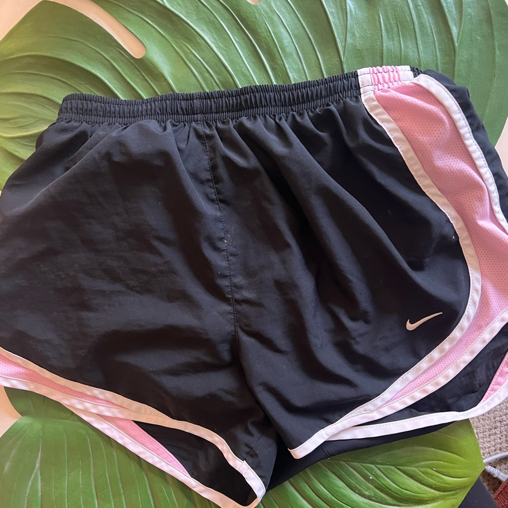 Nike DRI-FIT Athletic Shorts size small